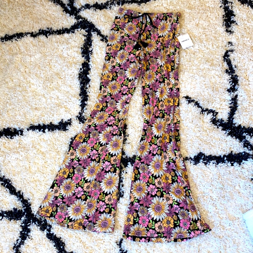 Brand New Flair leggings
